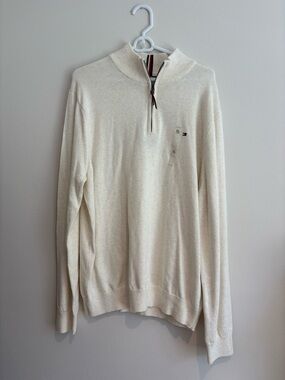Tommy Hilfiger Men’s Cream quarter zip Sweater - NWT